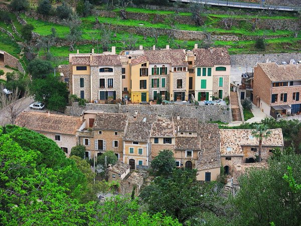 Deià, where the café is