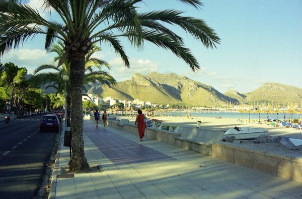 The seafront promenade at Port de Pollença